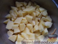 Фото приготовления рецепта: Сырный суп с грибами и овсянкой - шаг №2