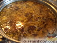Фото приготовления рецепта: Сырный суп с грибами и овсянкой - шаг №7