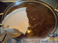 Фото приготовления рецепта: Сырный суп с грибами и овсянкой - шаг №8