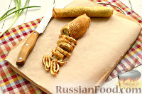 Фото приготовления рецепта: Салат с блинчиками, ветчиной, сыром и грибами - шаг №12