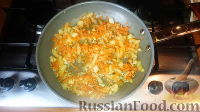 Фото приготовления рецепта: Крем-суп из шампиньонов, с беконом - шаг №3