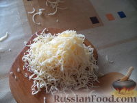 Фото приготовления рецепта: Драники с сыром и чесноком - шаг №3