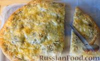 Фото приготовления рецепта: Фокачча с сыром и травами - шаг №8