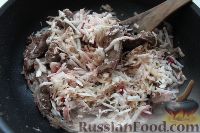 Фото приготовления рецепта: Салат из черной редьки с говядиной - шаг №5