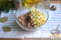 Фото приготовления рецепта: Кундюмы с гречкой и грибами - шаг №2