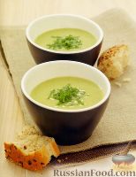 Фото к рецепту: Суп-пюре с зеленым горошком и фасолью