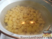 Фото приготовления рецепта: Суп картофельный с макаронными изделиями - шаг №5