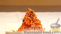 Фото к рецепту: Салат из моркови с мясом по-корейски