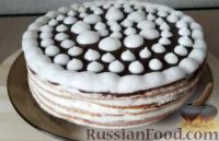 Фото приготовления рецепта: Творожный торт с творожно-сметанным кремом - шаг №10