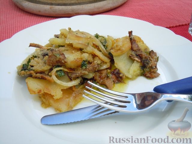 Рецепт Картофельная запеканка с белыми грибами (Tiella di patate e funghi)