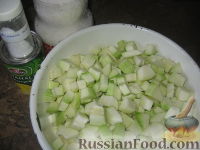 Фото приготовления рецепта: Кабачковое варенье "Под ананас" - шаг №1
