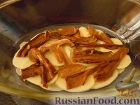 Фото приготовления рецепта: Картофельная запеканка с белыми грибами (Tiella di patate e funghi) - шаг №3