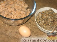 Фото приготовления рецепта: Крокеты из пшеничной каши и грибной икры - шаг №1