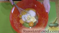 Фото приготовления рецепта: Закусочные шарики "Оливье" - шаг №3