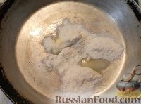 Фото приготовления рецепта: Суп из сельдерея с картофелем - шаг №4