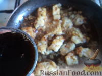 Фото приготовления рецепта: Жареное филе минтая в крахмале - шаг №8