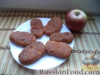 Фото к рецепту: Морковно-яблочные котлеты
