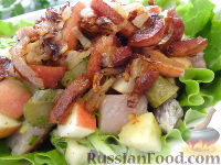 Фото приготовления рецепта: Салат с картофелем и сельдью, по-цёблицки - шаг №11