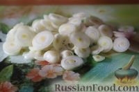 Фото приготовления рецепта: Салат из кальмаров, с огурцами и яблоками - шаг №8