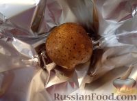Фото приготовления рецепта: Картофель, запеченный в фольге - шаг №2
