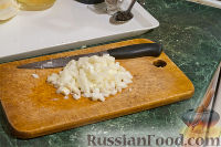 Фото приготовления рецепта: Штрудель с капустой и копченой грудинкой - шаг №6