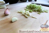 Фото приготовления рецепта: Рис с фасолью и беконом - шаг №8