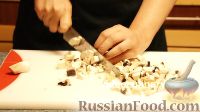 Фото приготовления рецепта: Гречневая каша с грибами - шаг №3