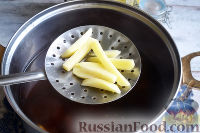 Фото приготовления рецепта: Суп с белыми грибами и сливками - шаг №13