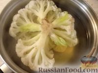 Фото приготовления рецепта: Цветная капуста жаренная в сухарях - шаг №2