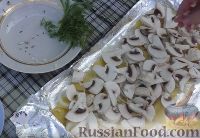 Фото приготовления рецепта: Картошка с грибами, в фольге (на мангале) - шаг №7