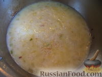 Фото приготовления рецепта: Запеканка из картофеля и шампиньонов, со сливками - шаг №8