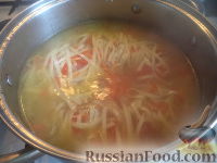 Фото приготовления рецепта: Суп-лапша с курицей - шаг №9