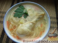 Фото приготовления рецепта: Суп-лапша с курицей - шаг №11