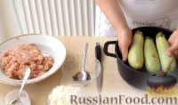 Фото приготовления рецепта: Фаршированные кабачки в томатном соусе - шаг №1