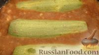Фото приготовления рецепта: Фаршированные кабачки в томатном соусе - шаг №11