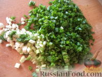 Фото приготовления рецепта: Лепешки с зеленью и сыром (по-кавказски) - шаг №4
