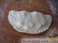 Фото приготовления рецепта: Лепешки с зеленью и сыром (по-кавказски) - шаг №10