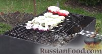Фото приготовления рецепта: Овощи на шпажках, на мангале - шаг №6