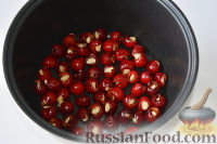 Фото приготовления рецепта: Варенье из черешни с миндалем - шаг №7