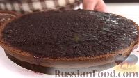 Фото приготовления рецепта: Шоколадно-ореховый торт - шаг №11