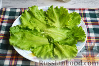 Фото приготовления рецепта: Салат с утиной грудкой и клубничным соусом - шаг №18