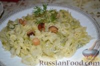 Фото приготовления рецепта: Макароны с капустой и шкварками (по-венгерски) - шаг №10