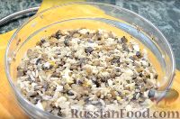 Фото приготовления рецепта: Кабачки, фаршированные грибами и рисом - шаг №6
