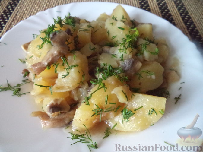 Тушеная картошка с мясом и грибами - пошаговый рецепт с фото на баня-на-окружной.рф