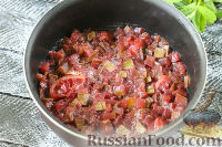 Фото приготовления рецепта: Варенье из кабачков и клубники - шаг №6