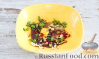 Фото приготовления рецепта: Кальмар в остром соусе (на сковороде-гриль) - шаг №3