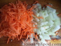 Фото приготовления рецепта: Овощной суп с чечевицей - шаг №6
