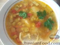 Фото к рецепту: Овощной суп с чечевицей