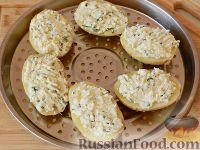 Фото приготовления рецепта: Запеченный картофель, фаршированный сыром фета - шаг №8