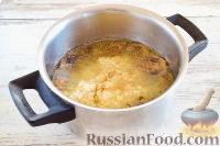 Фото приготовления рецепта: Шотландский грибной суп с овсяными хлопьями - шаг №9